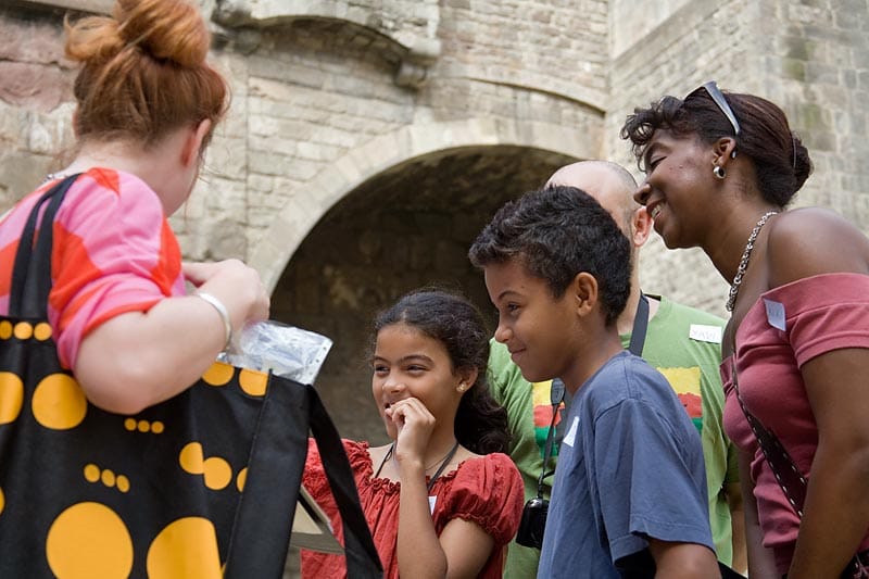 2.5-Hour Kids & Family Walking Tour in English - 2.5 hours with kids: why the timing works