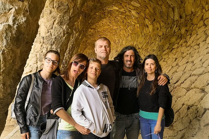 2-Day Tour: Gaudi & Sagrada Familia + Montserrat & Winery - Should You Book This 2-Day Gaudí + Sagrada Familia + Montserrat & Winery Tour?