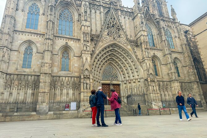3-Hour Private Guided Walking Tour of Barcelona - La Rambla: the famous street, with better details