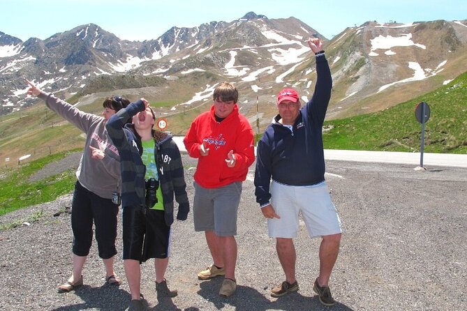 Andorra, France and Spain Day Tour with 2 Guides and Hotel Pickup - Pickup, Timing, and the Two-Guide Team That Keeps It Smooth