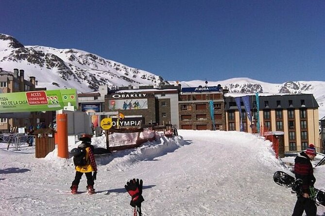Andorra, France & Spain: 3 Countries in One Day from Barcelona - Circ de Pessons: Ski Scenery, Glacial Lakes, and a Very Short Break