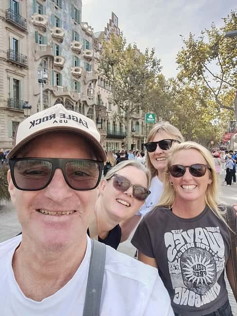 Authentic private tour of Barcelona in French - Why this 2-hour route works so well
