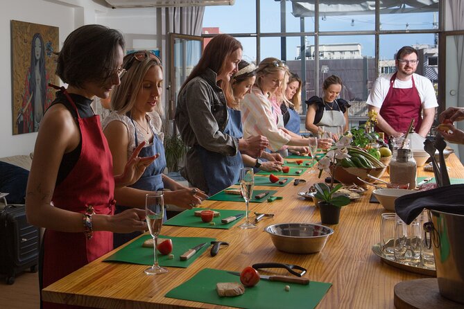 Authentic spanish tapas cooking class in barcelona - Chef Vulkano (Chef Hug) and the hands-on approach
