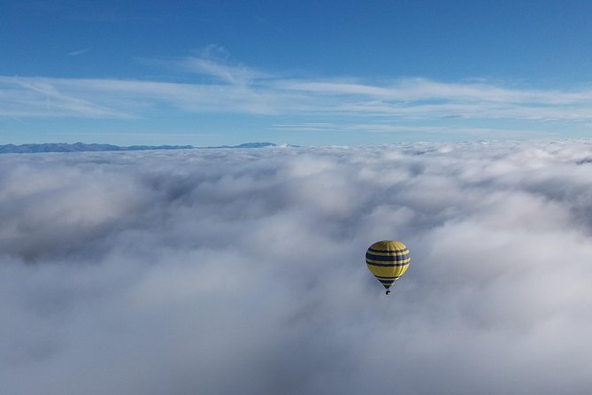 Balloon Ride over Catalonia with optional Pick-up from Barcelona - Meet at Hard Rock Cafe: easy start, real meeting point
