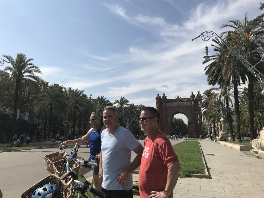 Barcelona: 2.5-Hour Bike or E-Bike Historical Tour - Passeig de Sant Joan toward Sagrada Familia: the big architectural payoff