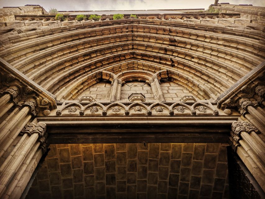 Barcelona: 2-Hour Private City Highlights Kickstart Tour - Basilica de Santa Maria del Pi and Plaza Reial: faith meets elegance
