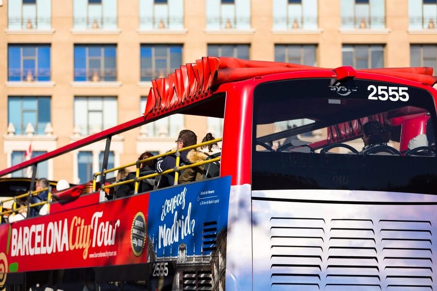 Barcelona: 24 or 48-Hour Hop-On Hop-Off Bus Tour - Price reality: what $39 buys for 24 vs 48 hours