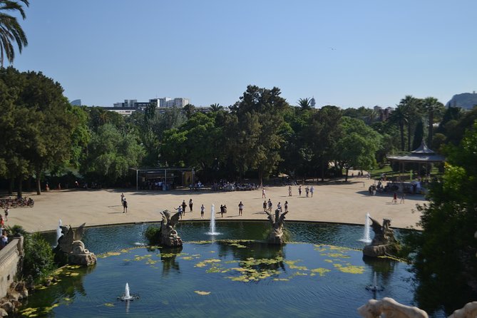 Barcelona 3-hour Bike or E-Bike Tour: Highlights and Hidden Gems - Modernisme to Progress: Catalan Music and Arc de Triomf