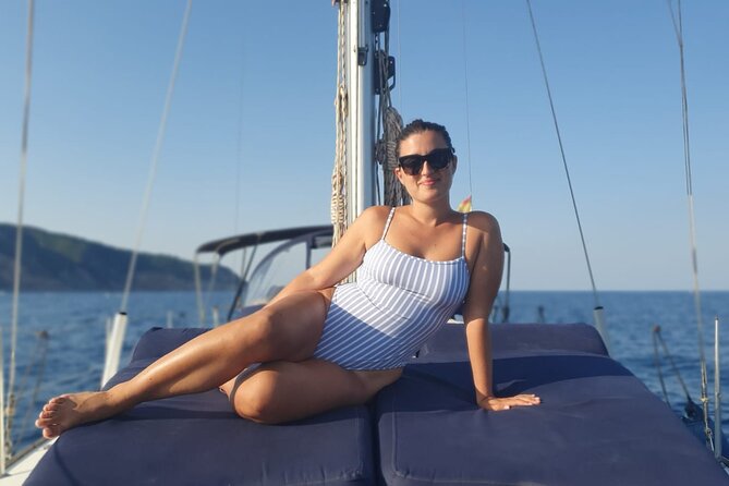 Barcelona 3-hour Private Boat Trip - Getting on the boat: Port Olimpic is a smart choice