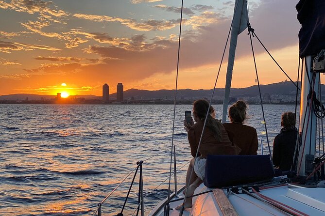 Barcelona 3-hour Private Boat Trip - Price and value: $555.14 per group can make sense