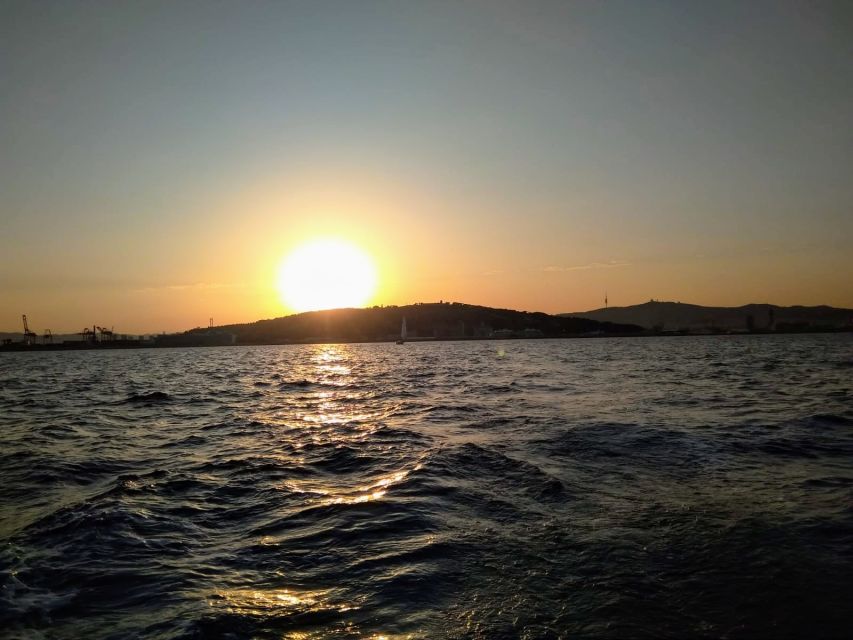 Barcelona 3-Hour Private Sunset Sailing Experience - Why a private sunset sail from Port Olimpic feels special