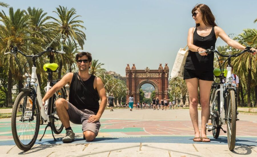 Barcelona: 4-Hour E-Bike Photography Tour - Key points I’d plan around