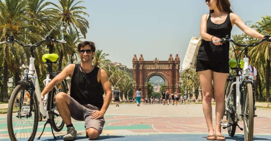 Barcelona: 4-Hour E-Bike Photography Tour - How the 4 hours typically feel: pace, photo stops, and ride comfort