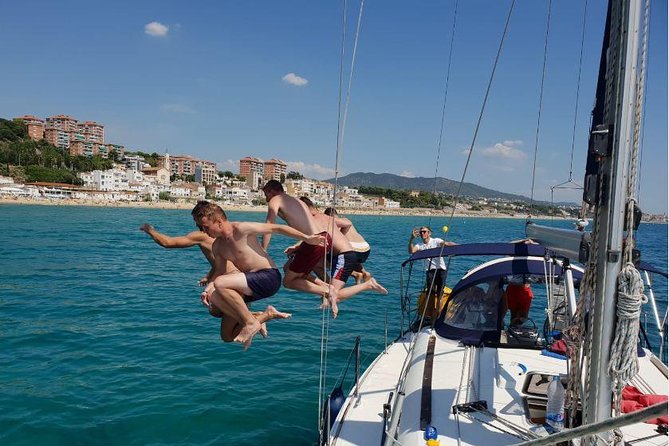 Barcelona 4-hour Private Boat Trip - Where You Meet at Moll de Mestral (and How to Start Easy)