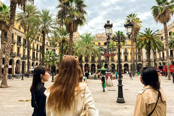 Barcelona all included: Sagrada, Park Güell, Montjuic & Gothic - Montjuïc: panoramic views and the Olympics legacy