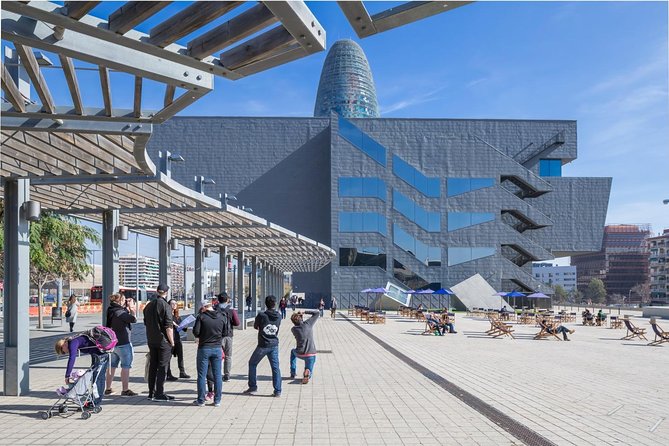 Barcelona and The Future. Regular Tour - Poblenou’s 22@ District: Barcelona thinking ahead