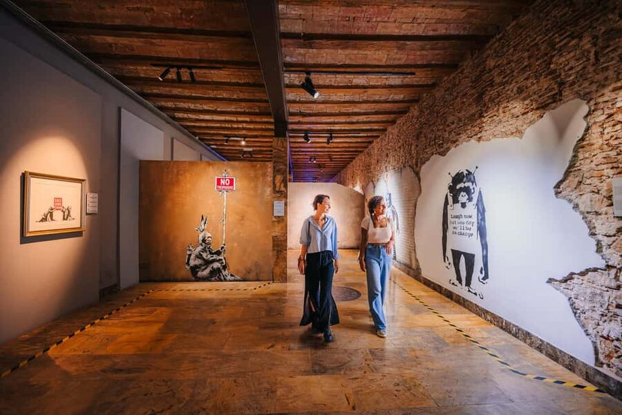 Barcelona: Banksy Museum, Permanent Exhibition Ticket - The experience for families and mixed-age groups