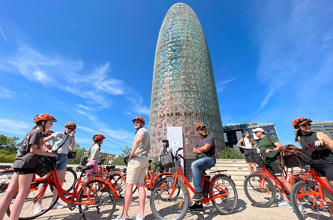 Barcelona Bike City Tours from Sagrada to the Sea with a Local - Stops 2 and 3: Casa Milà (La Pedrera) and Casa Batlló photo time