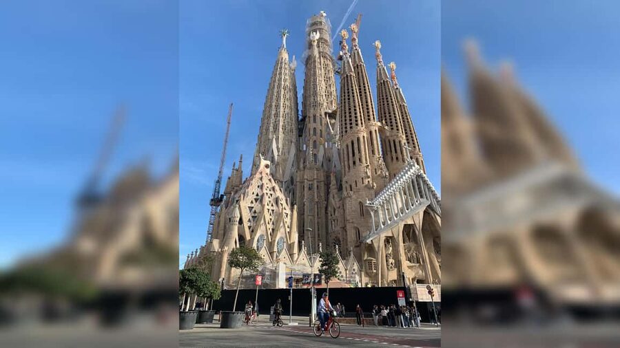 Barcelona Bike Tour: Iconic Sights & Hidden Spots - Guide-led ride quality: safe navigation and a pace that feels human
