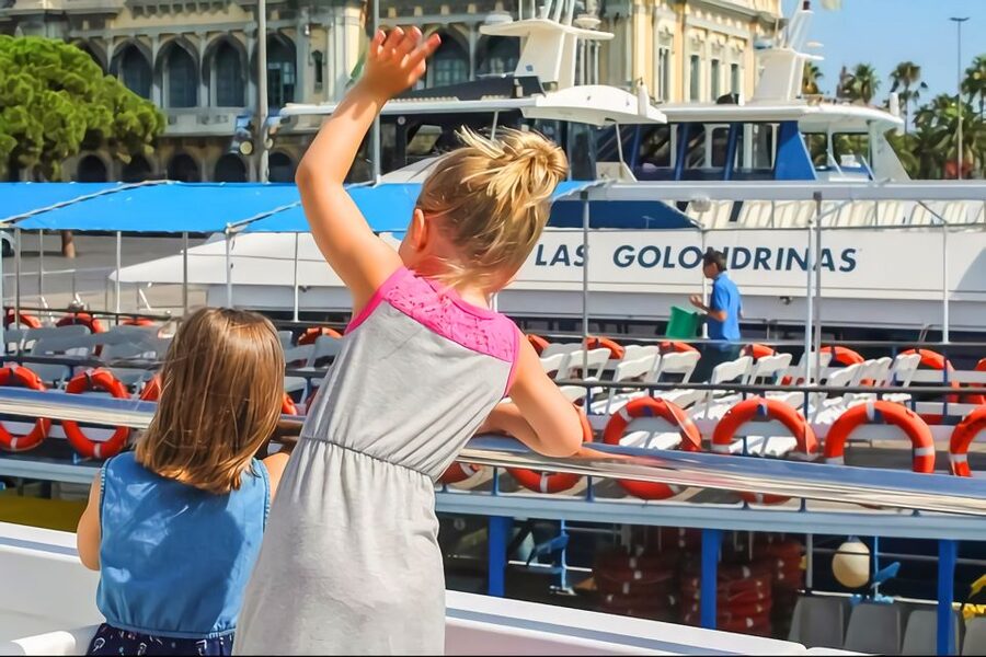Barcelona: Boat Tour in Las Golondrinas - Key things I’d pay attention to