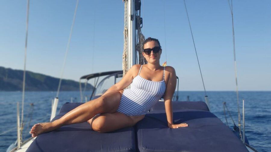 Barcelona: Boat trip with cava in amazing sailboat - Who this Barcelona boat trip is best for