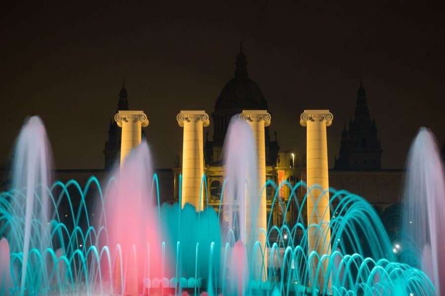 Barcelona Cable Car Sky Views, Magic Fountain & Castle Visit - The Magic Fountain show: spectacular when it runs, plan B when it doesn’t