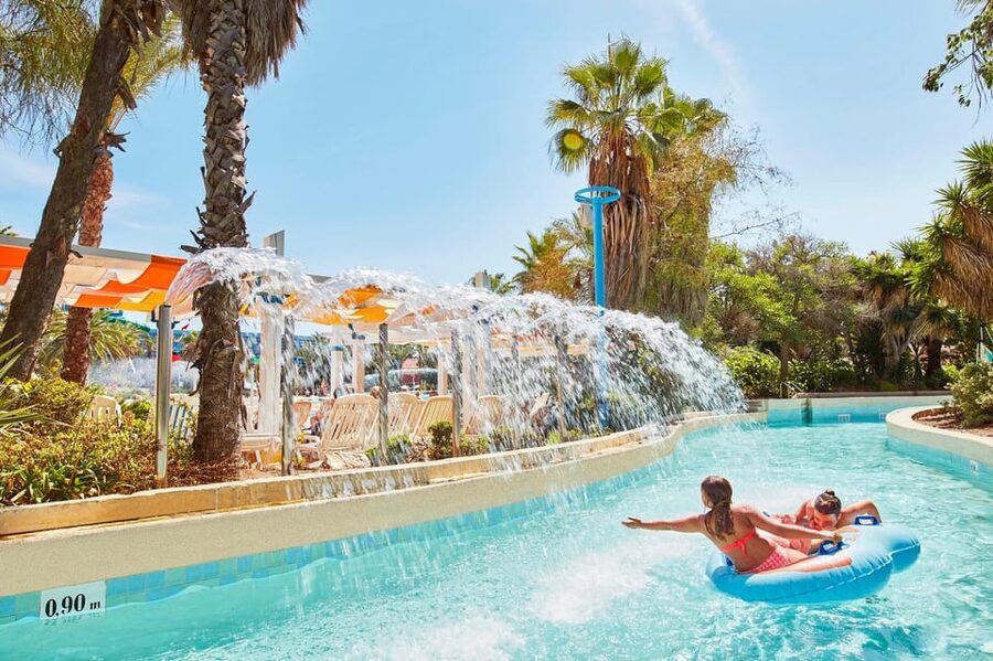 Barcelona: Caribe Aquatic Park Full-Day Ticket with Transfer - Lunch and spending: what’s included, what costs extra