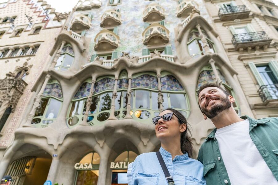 Barcelona: Casa Batlló Be The First Entry Ticket - Why the First Morning Slot Works So Well