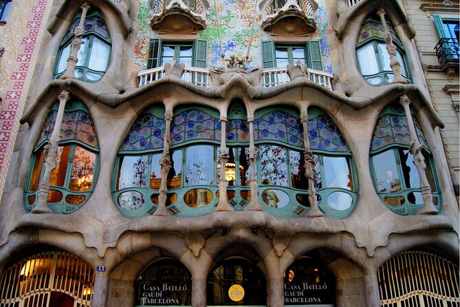 Barcelona: Casa Batllo Timed Entrance Ticket with Audio Guide - Timed entry at Casa Batlló: how the schedule really feels