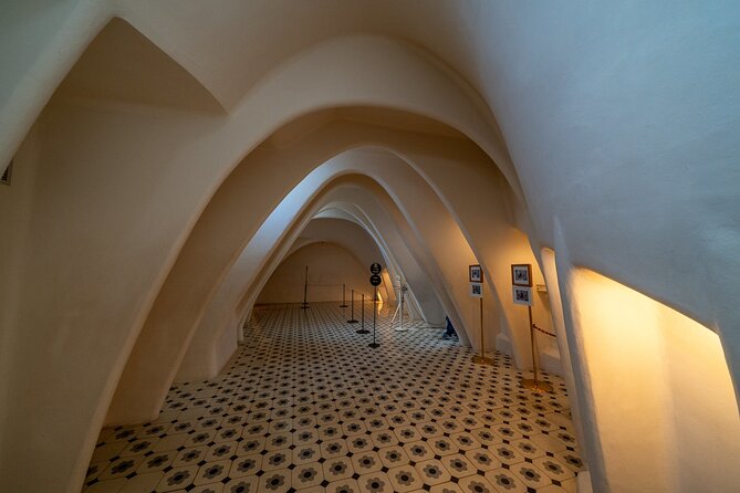 Barcelona: Casa Batllo Timed Entrance Ticket with Audio Guide - Who should book this timed audio ticket?