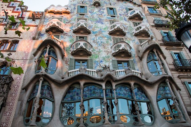 Barcelona: Casa Batllo Timed Entrance Ticket with Audio Guide - Inside the house: what the audio guide does well