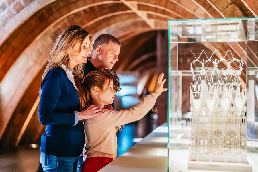 Barcelona: Casa Milà Early-Morning Access Guided Tour - Key takeaways before you go