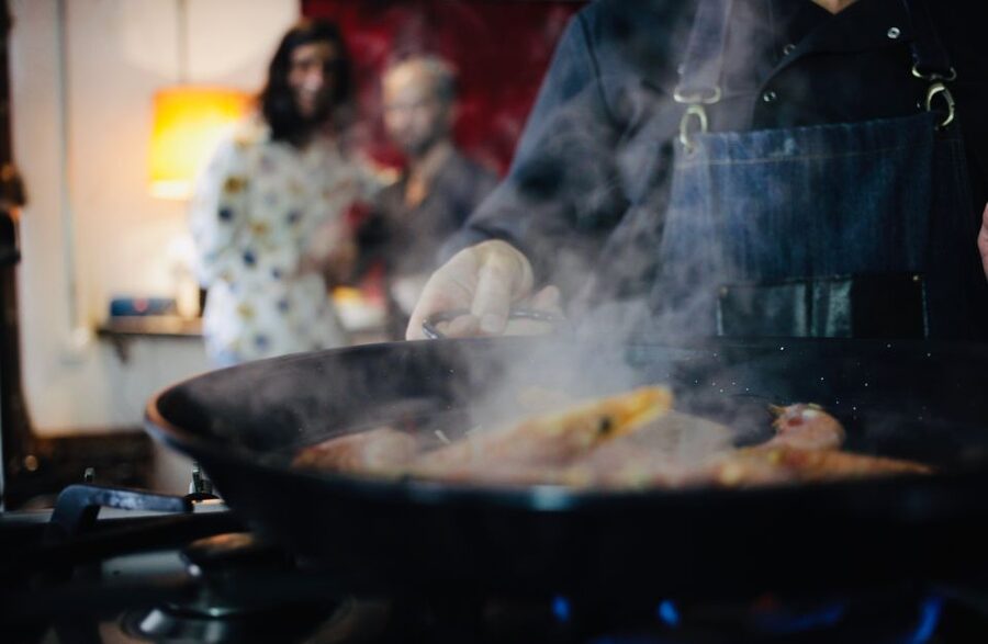 Barcelona: Catalan Paella Cooking Class - Meet your instructor: language options and the “Marc” factor