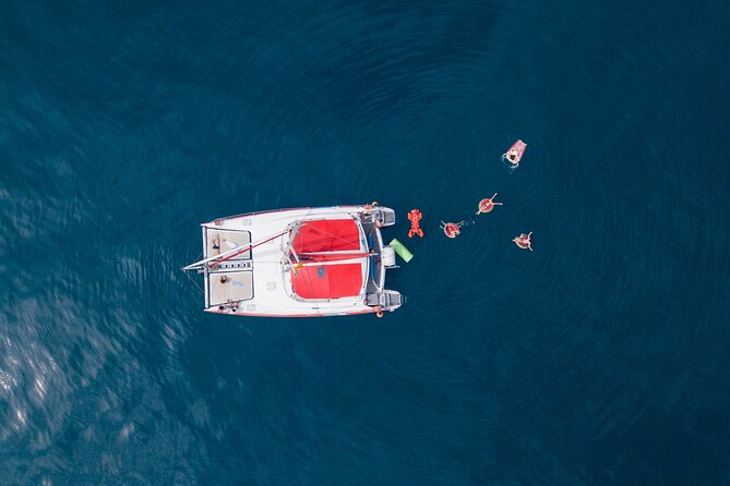 Barcelona Catamaran Cruise with Tapa & Drink Included - The crew makes the difference: friendly, safety-minded, and helpful