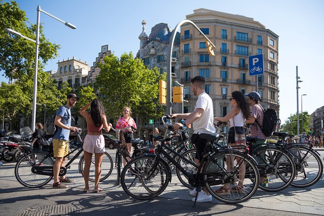 Barcelona City Highlights Bike Tour - The route: stop-by-stop, what to expect, and what to watch for