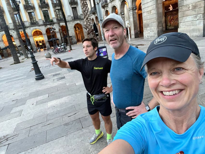 Barcelona: City Highlights Guided Running Tour - Starting at Plaça de Catalunya: Where the Run Actually Begins
