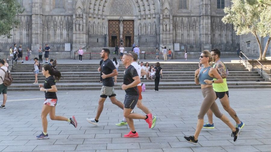 Barcelona: City Highlights Guided Running Tour - Sagrada Família: The Best Part to Hear Explained