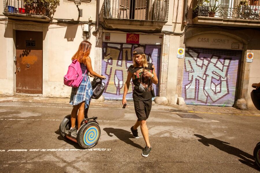 Barcelona: City Highlights Guided Segway Tour - Arc de Triomf and Parc de la Ciutadella: Big Sights in a Small Time Window