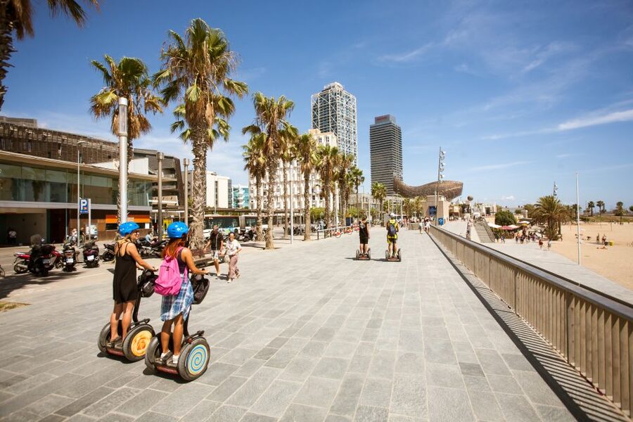 Barcelona: City Highlights Guided Segway Tour - Barri de la Ribera and El Born: Old Streets and the Ride-Through Charm