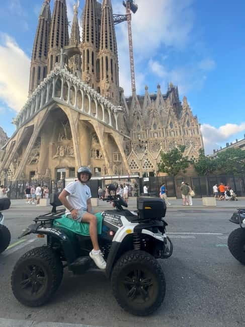 Barcelona: City Sights Electric Quad Tour - Safety, Pace, and Why the Best Guides Don’t Just Lead