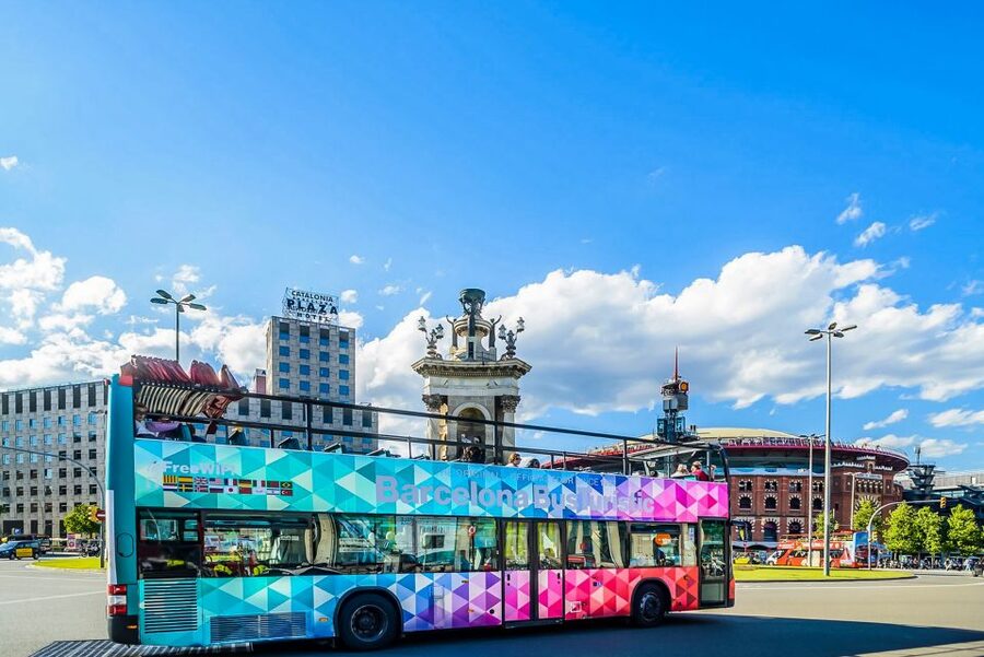 Barcelona: City Sightseeing Hop-On Hop-Off Bus Tour - Plaça de Catalunya: Your Easy Launchpad