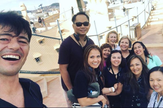 Barcelona City Tour: Gothic Pedrera, Sagrada Familia & Park Güell - Sagrada Família: Skip the Line, Then Look Closer
