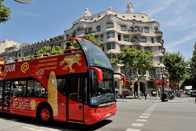 Barcelona City Tour Hop-On Hop-Off with Optional Boat - Western Route: Montjuïc Energy, Sants Connections, Camp Nou Area, and the Sagrada Família Build