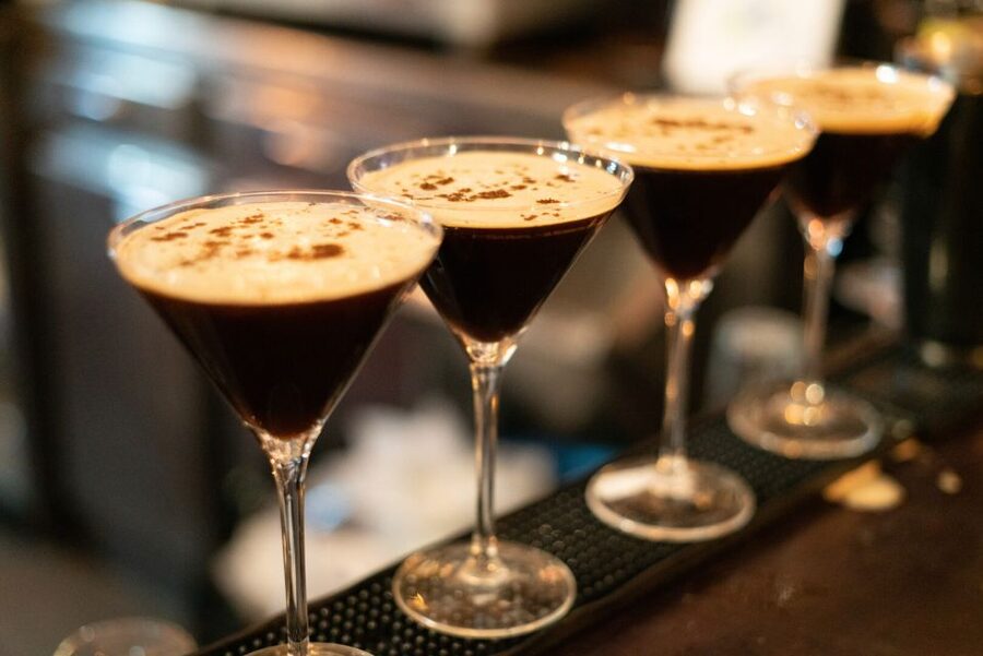 Barcelona: Cocktail Master Class by Mixologist with Tapas - Tapas That Don’t Feel Like an Afterthought