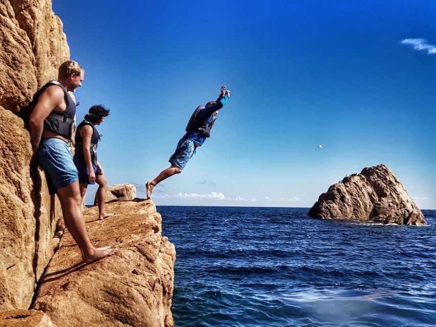Barcelona: Costa Brava Tour with Kayak & Lagoon Snorkeling - El Camino de Ronda hike: early light, cliff-top views, and plant spotting
