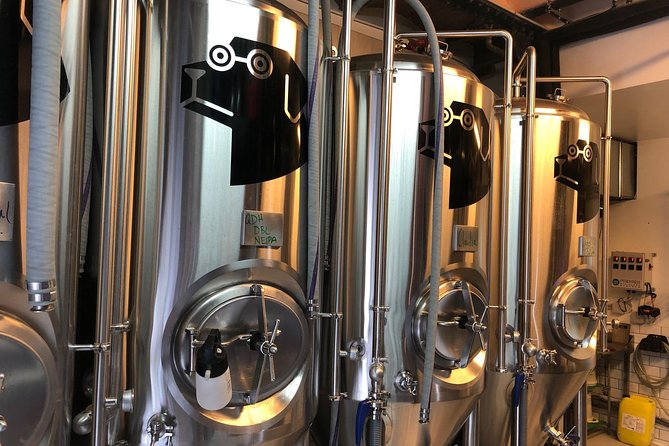 Barcelona Craft Beer Tour with a Brewery Tour and 3 Local Bars - Moving through Barcelona on foot with Kiki
