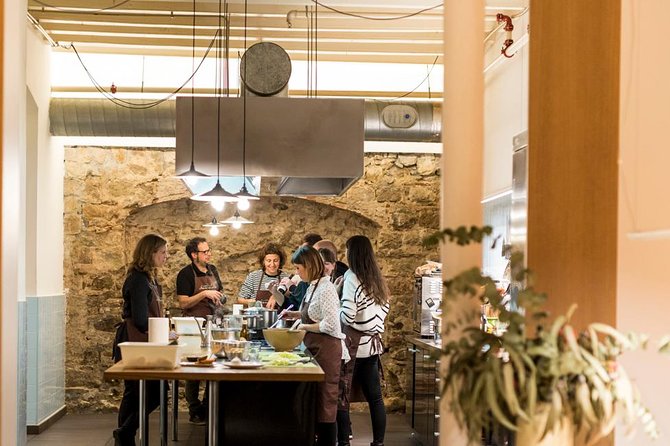 Barcelona Culinary Experience: Paella & Tapas Cooking Class - Key things I’d zero in on