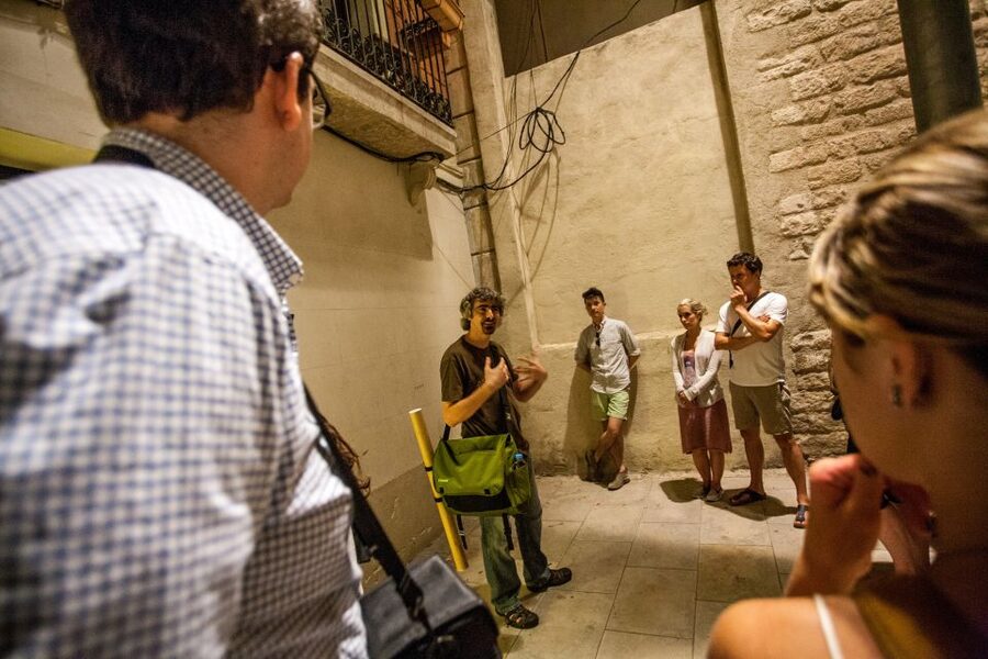 Barcelona: Dark History Night Walking Tour - Key takeaways before you go