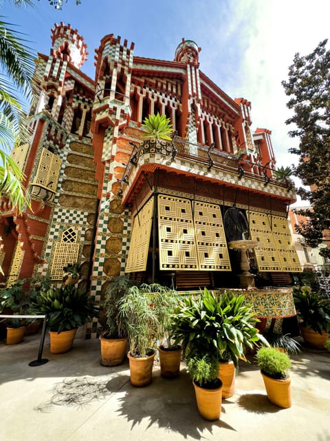 Barcelona: Discover Gaudí, Sagrada Familia, and Park Güell - Sagrada Família after the day crowds: stained glass and the museum level