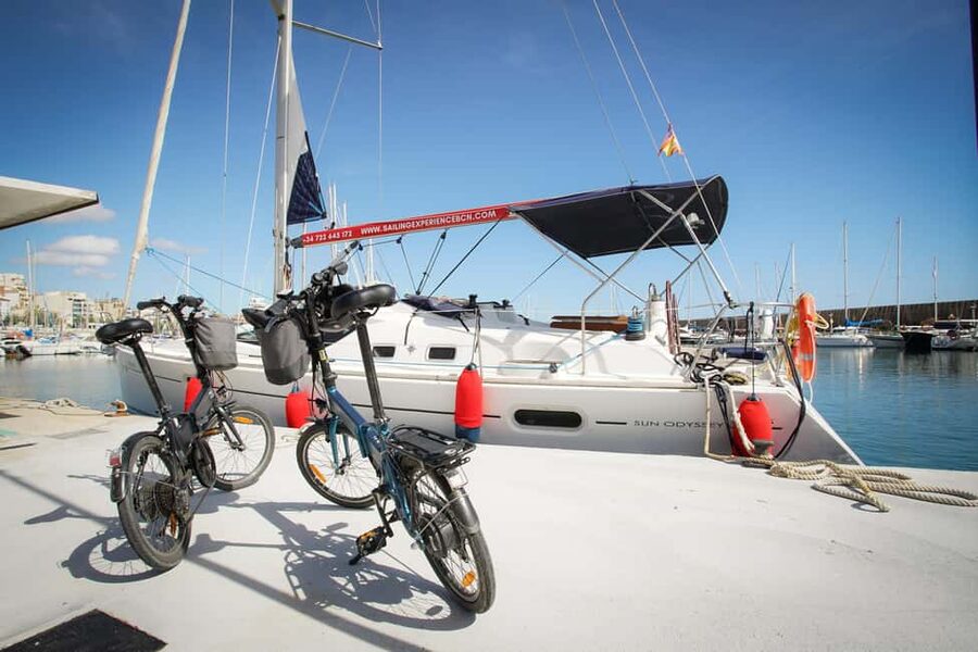 Barcelona: E-Bike, Montjuic Cable Car,and Sailing Experience - The 1.5-hour e-bike ride: where you get your bearings fast